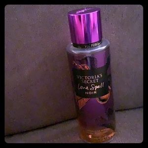 BRAND NEW Victoria’s Secret Love Spell Noir 💜